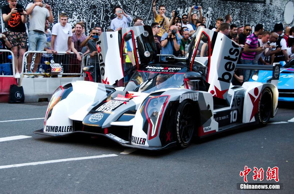 һһȵGumball3000܇ِ68ڂe